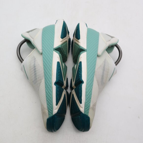 Nike GO FlyEase Women's Size 7 Low Running Shoes Summit White Geode DR5540-013 - Picture 8 of 10